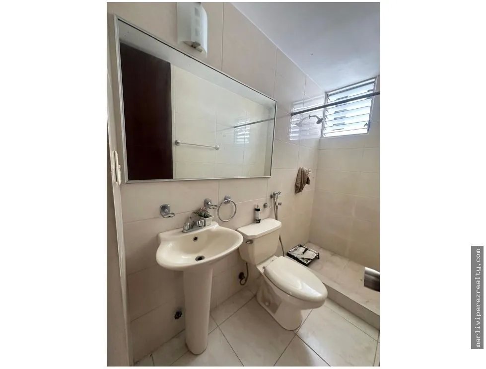 Venta de apartamento en Altos de Panamá / Condado del Rey