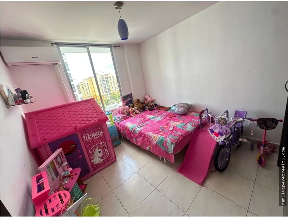 Venta de apartamento en Altos de Panamá / Condado del Rey
