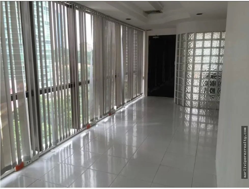Office for rent in Bella Vista