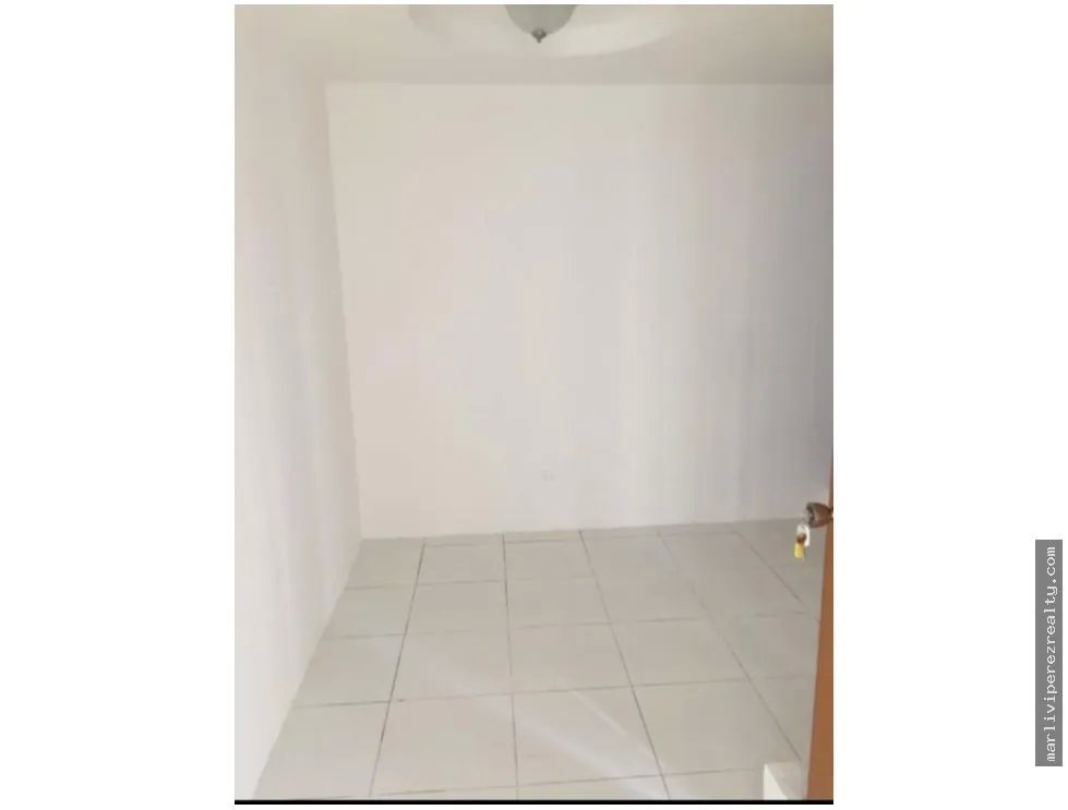Office for rent in Bella Vista