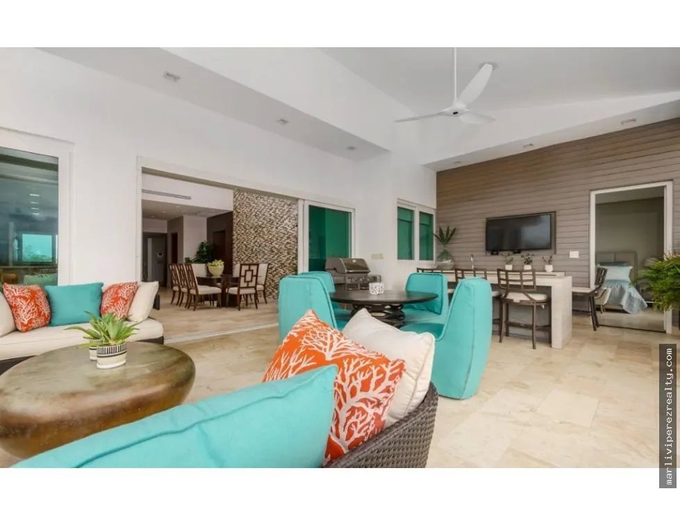 Single Family House for sale in San Carlos