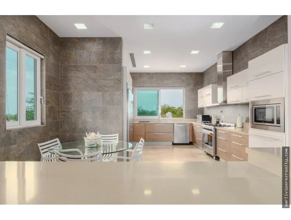 Single Family House for sale in San Carlos