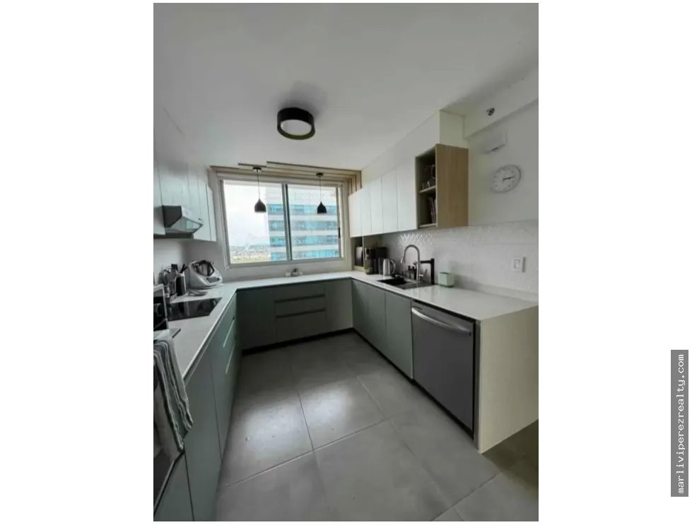 Apartamento en Alquiler Luxury Amoblado, Línea Blanca Costa del Este