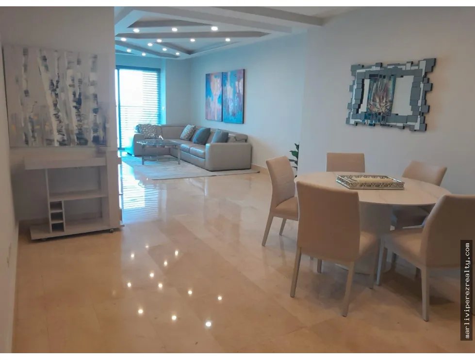 Apartamento en alquiler Amoblado Bella Vista