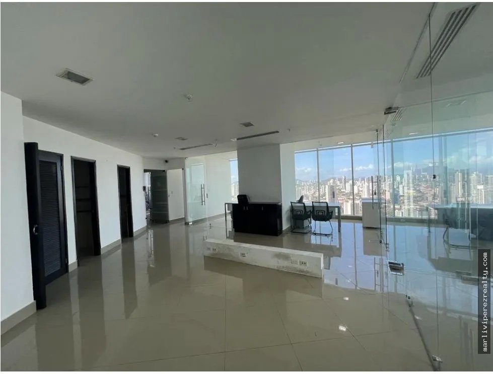 Office for sale in Obarrio