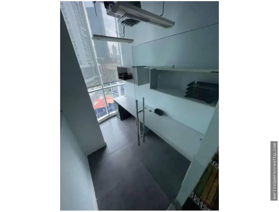 Office for sale in Bella Vista