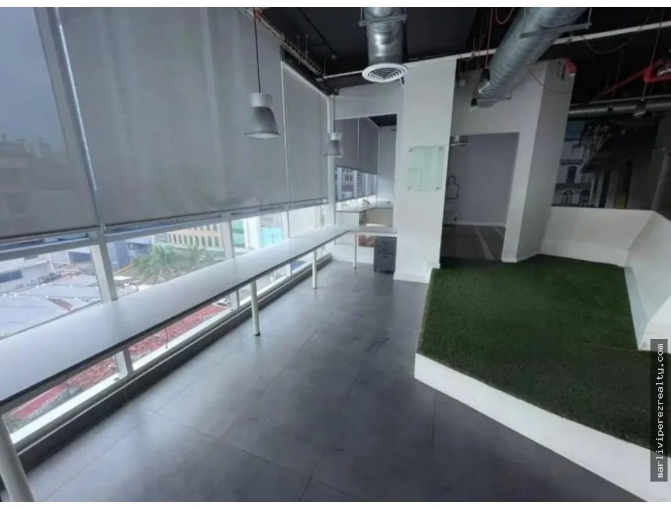 Office for sale in Bella Vista