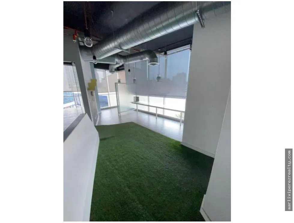 Office for sale in Bella Vista