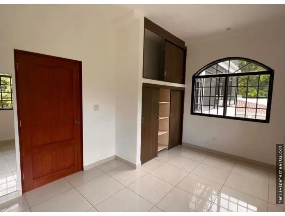 Alquiler Residencial en Llanos de Curundú