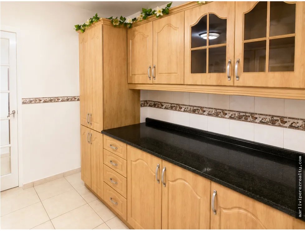 Venta de Residencia Hato Pintado