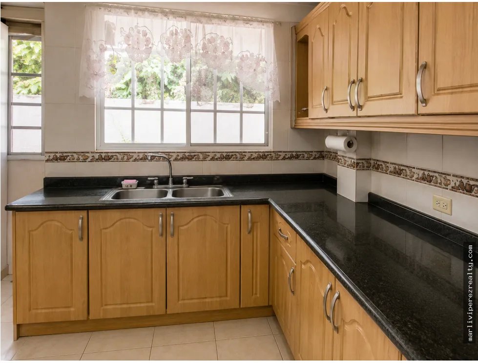 Venta de Residencia Hato Pintado