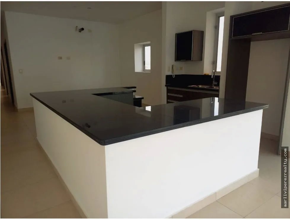 Alquiler de Apartamento en Ave Balboa
