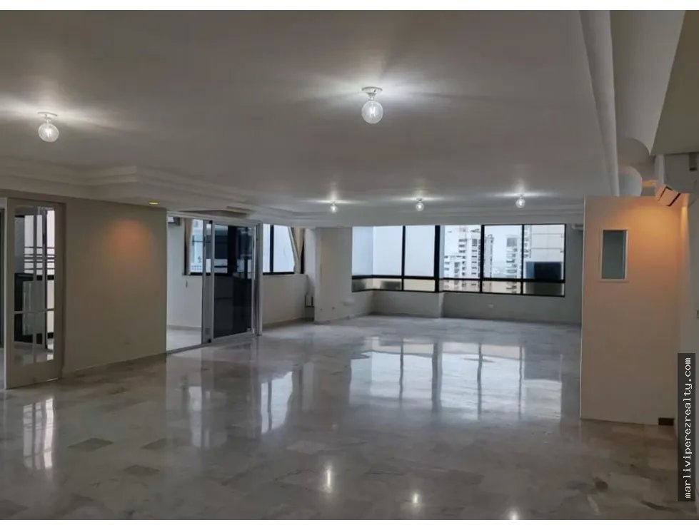 Apartment for sale in Punta Pacifica