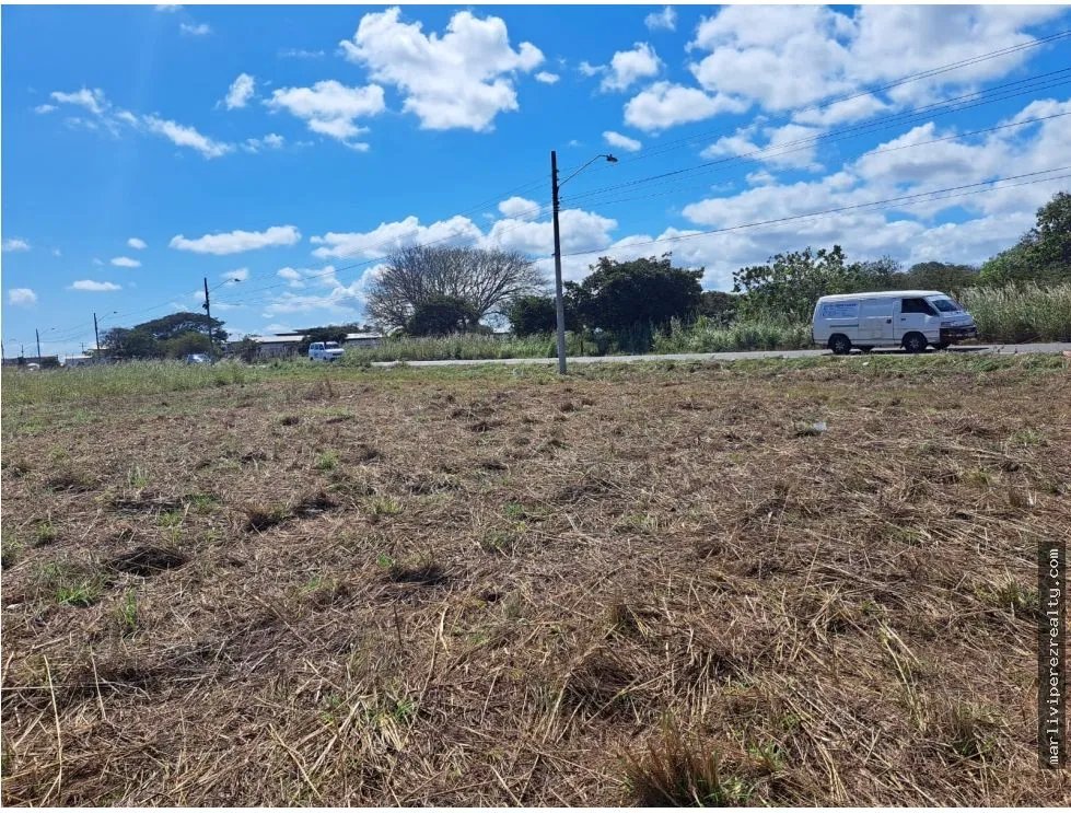 Building Lot for sale in Aguadulce