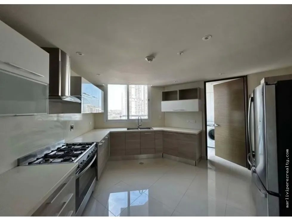 Apartment for sale in Costa del Este