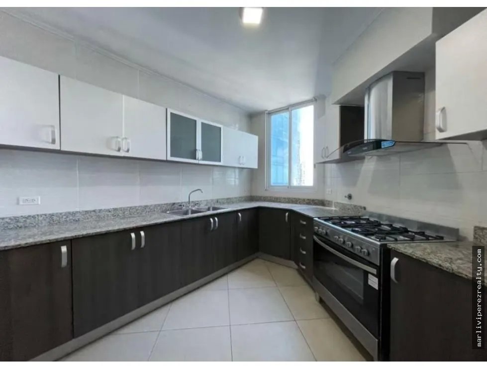 Apartment for sale in Costa del Este