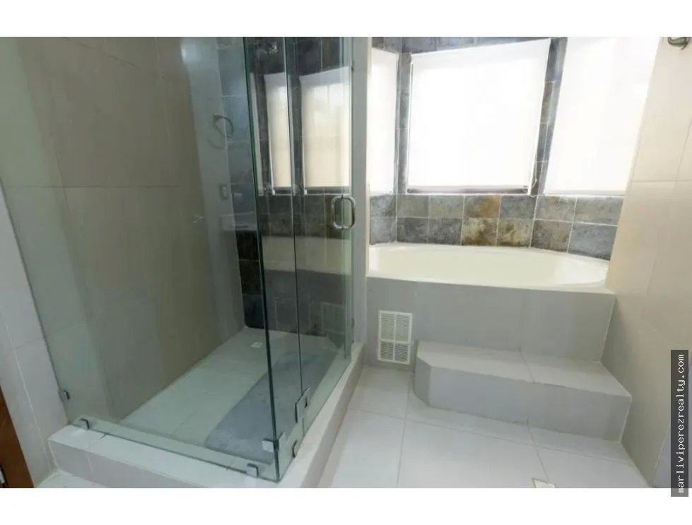 Single Family House for sale in Costa Sur