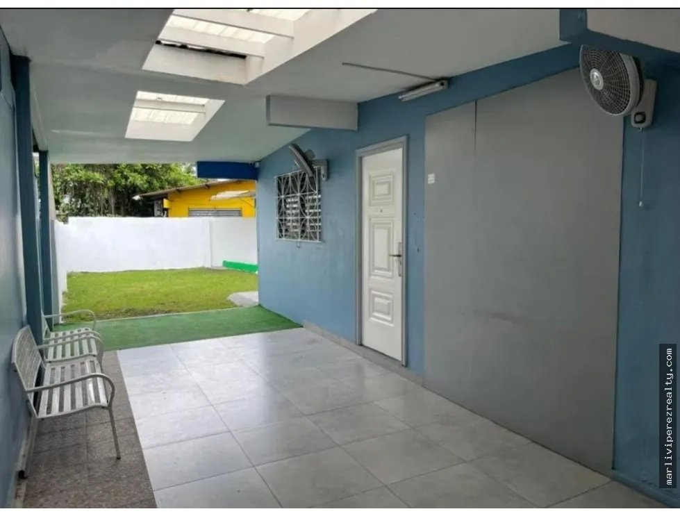 Commercial Space for sale in Betania