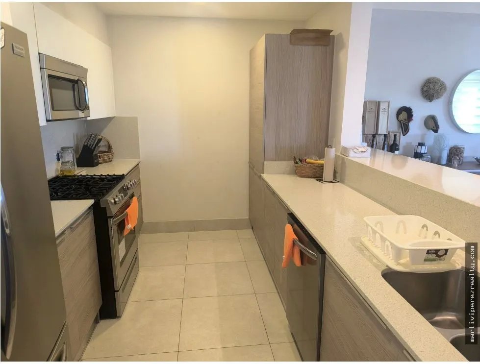 Alquiler de Apartamento Amoblado en Buenaventura