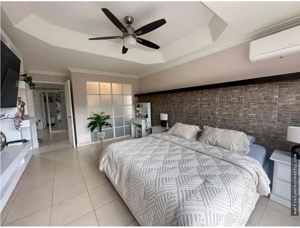 Single Family House for sale in Condado del Rey