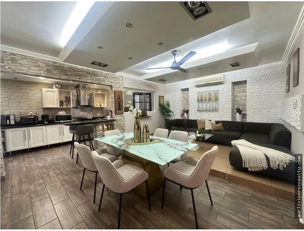 Single Family House for sale in Condado del Rey