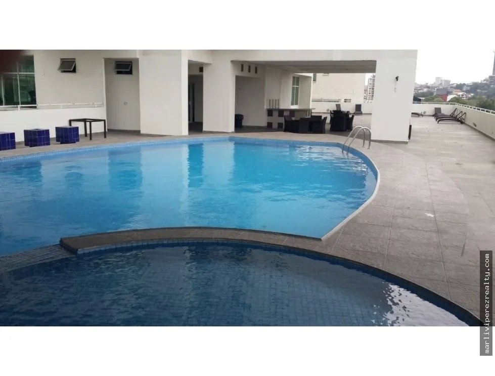 Apartment for sale in Edison Park
