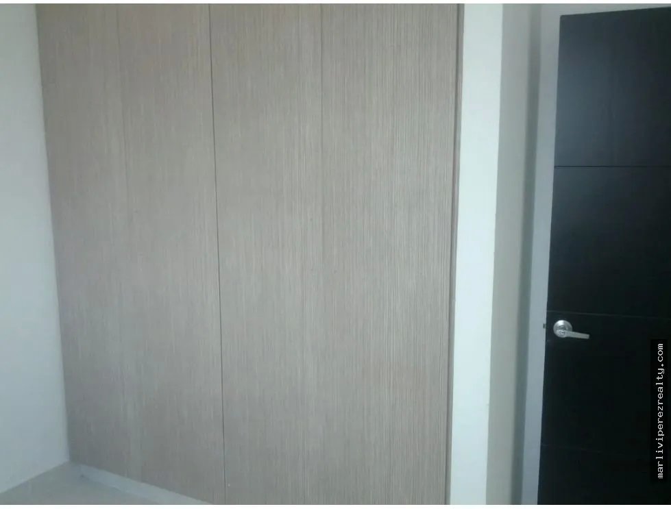 Apartment for sale in Edison Park