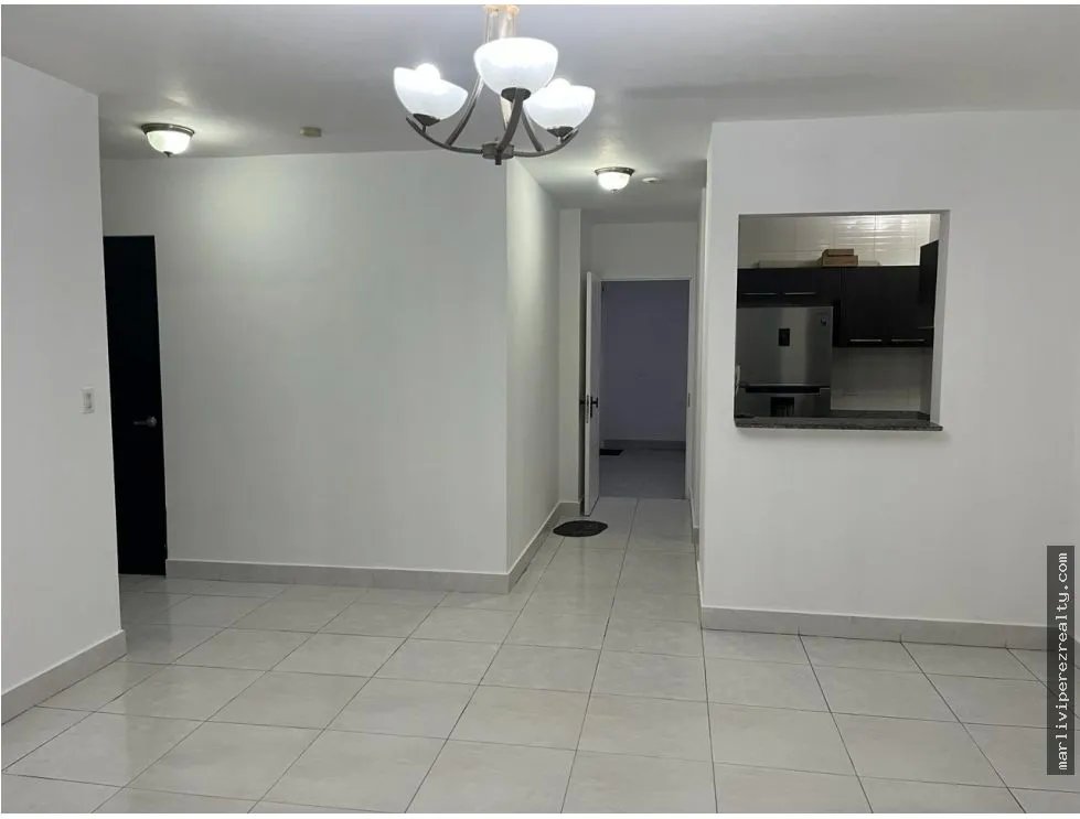 Apartment for sale in Edison Park