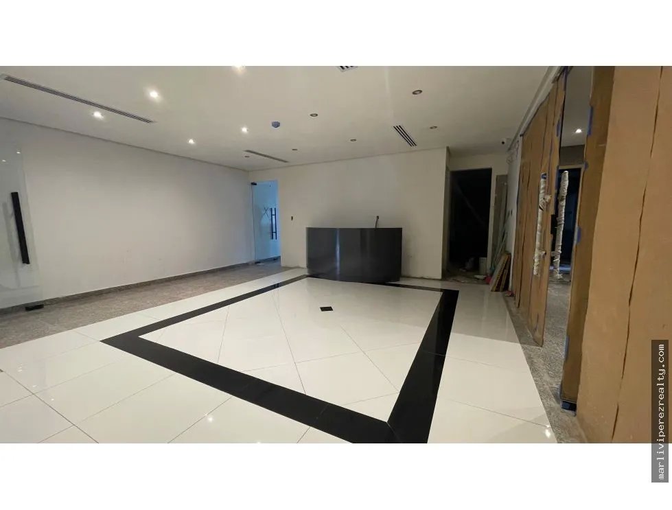 Office for rent in Bella Vista