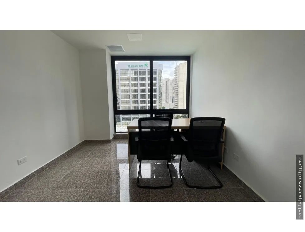 Office for rent in Bella Vista