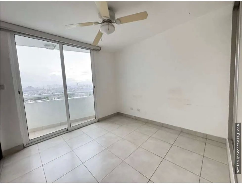 Apartment for sale in Edison Park