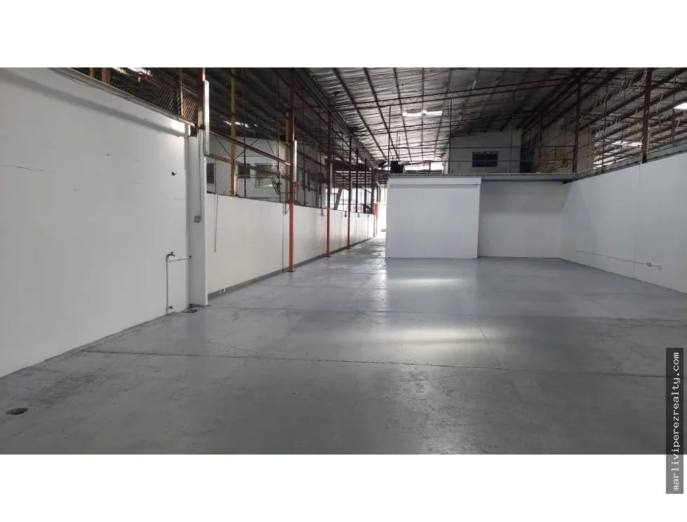 Warehouse for rent in Panama