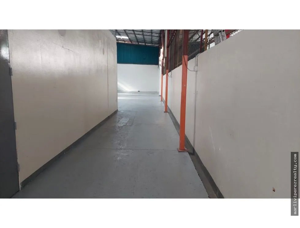 Warehouse for rent in Panama