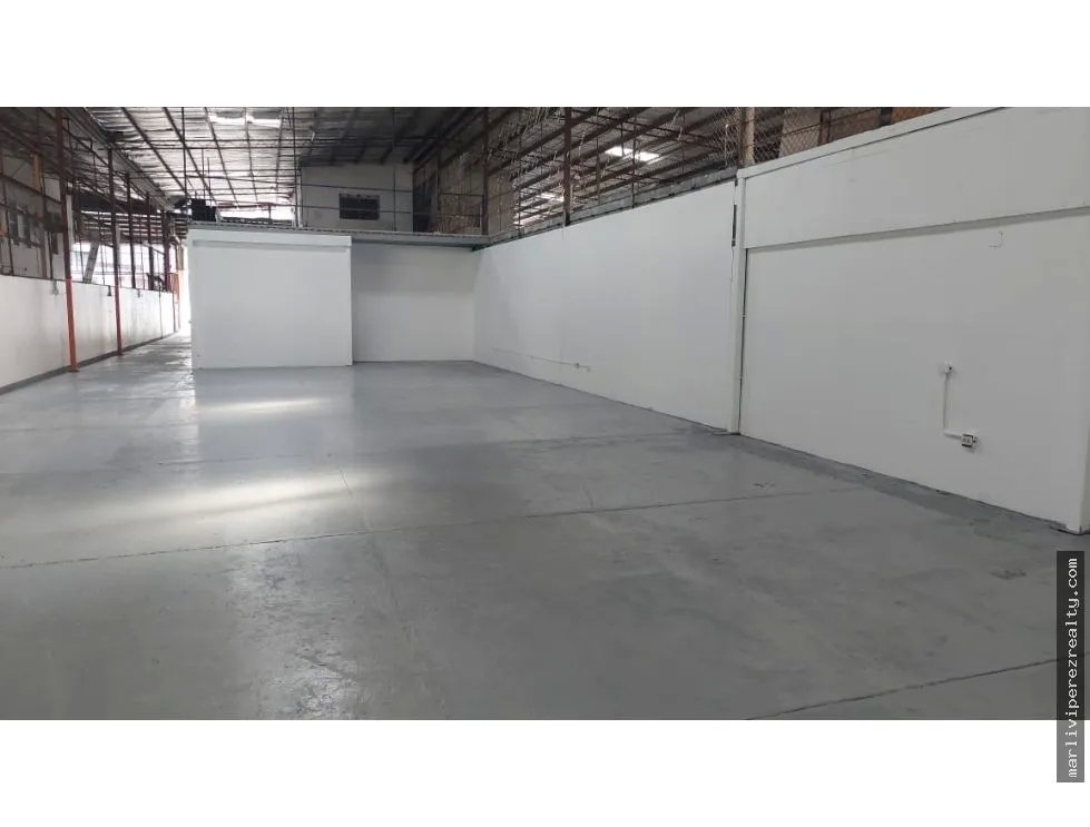 Warehouse for rent in Panama