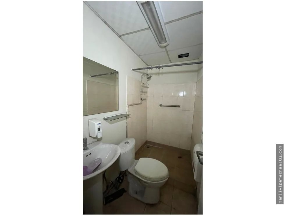 Commercial Space for rent in Tumba Muerto