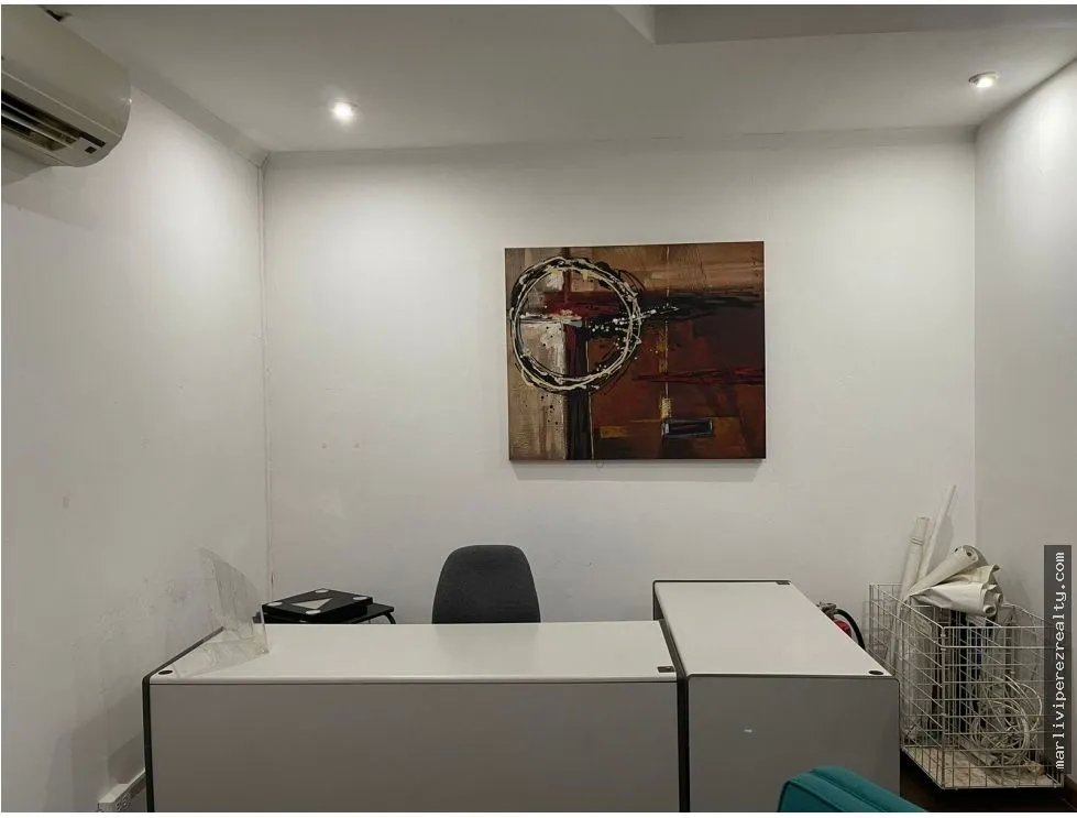 Office for rent in Bella Vista