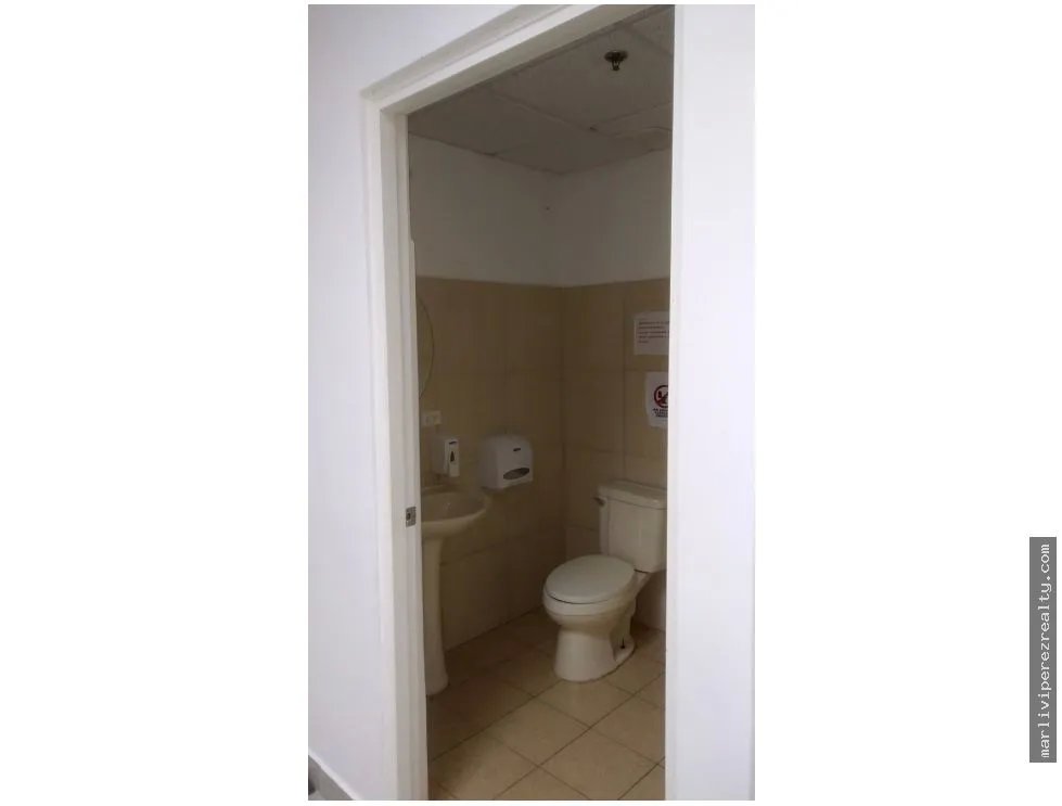 Office for rent in Bella Vista