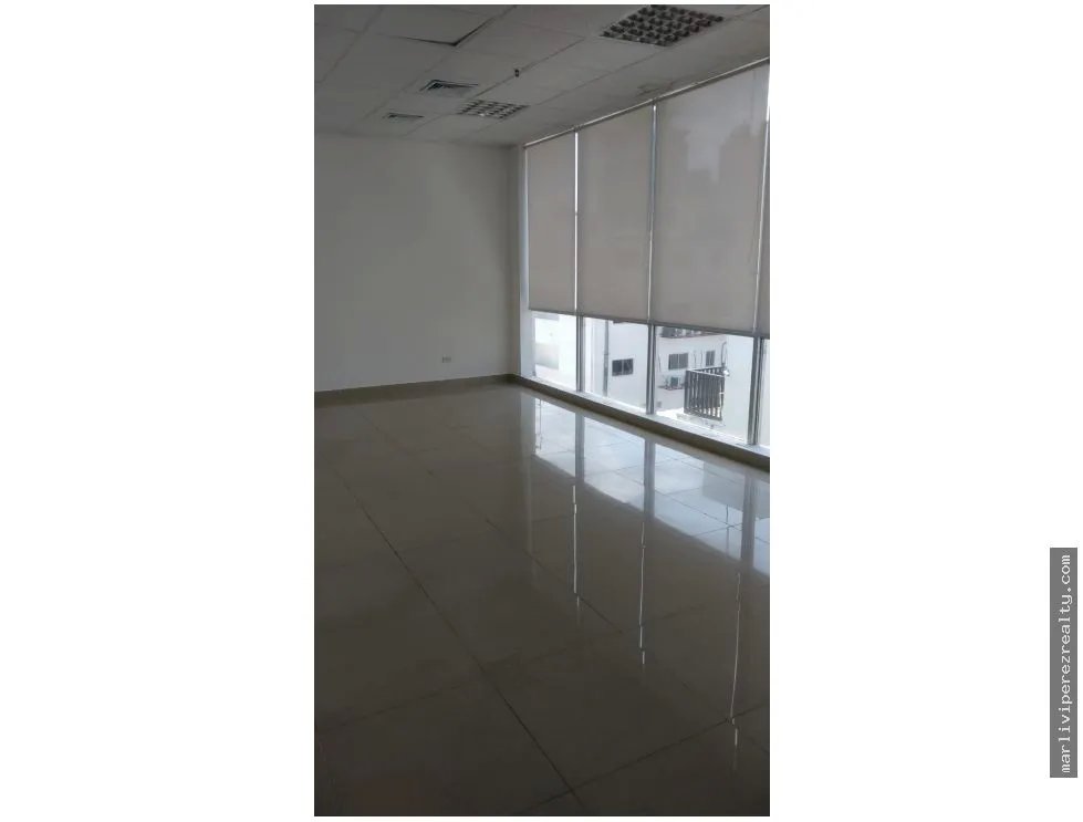 Office for rent in Bella Vista