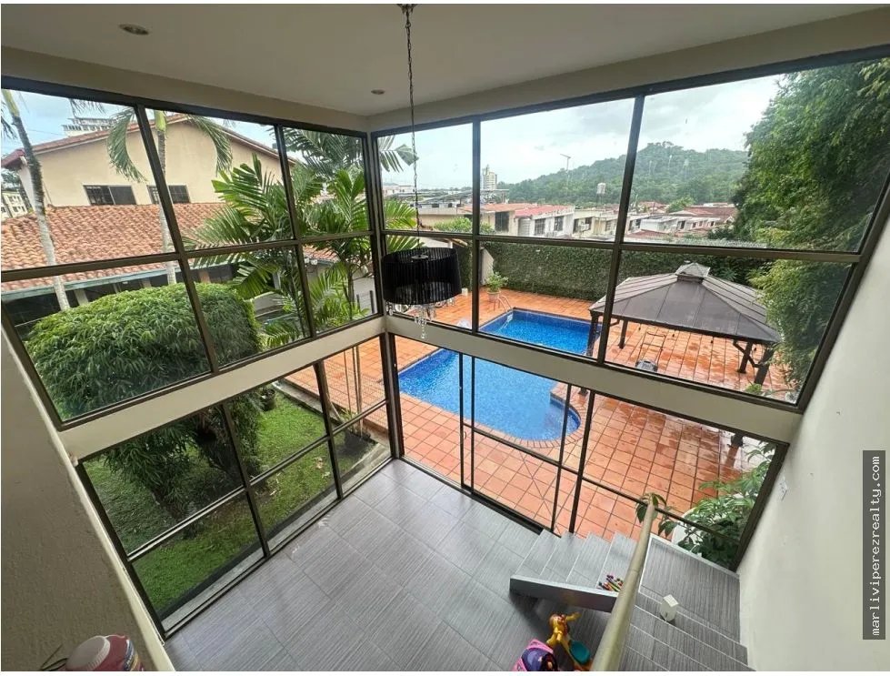 Venta de Casa  en La Alameda