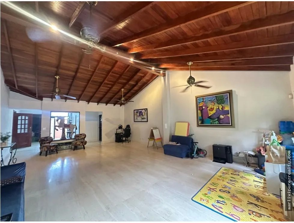 Venta de Casa  en La Alameda
