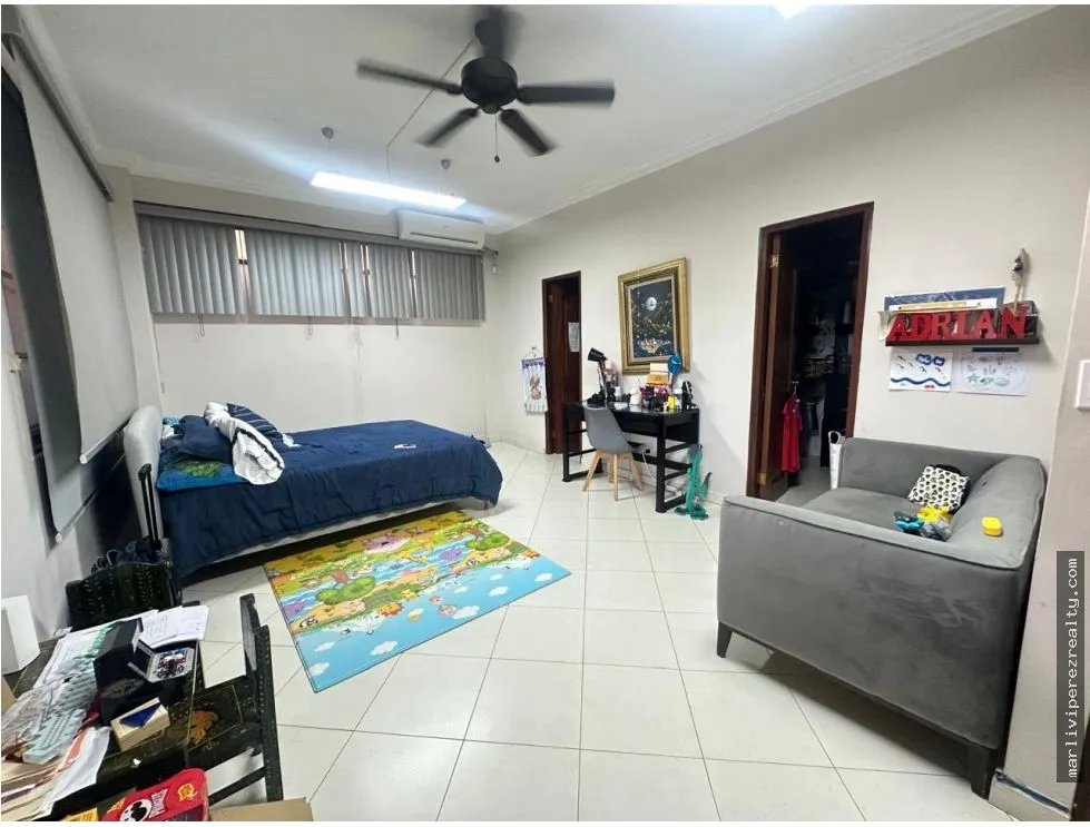 Venta de Casa  en La Alameda