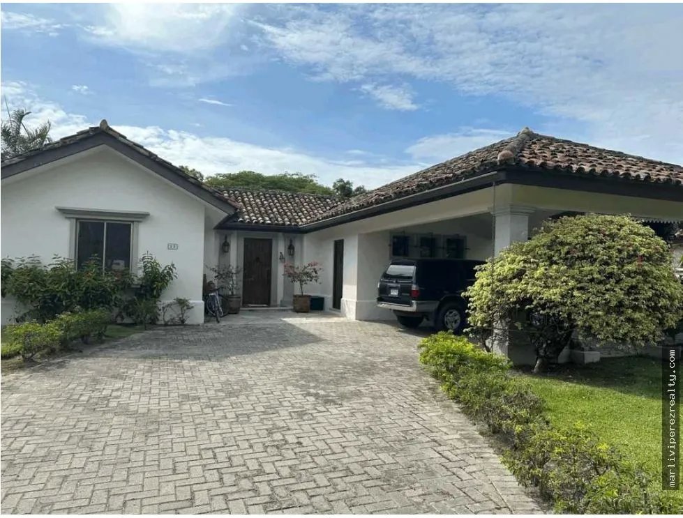 Single Family House for sale in Buenaventura