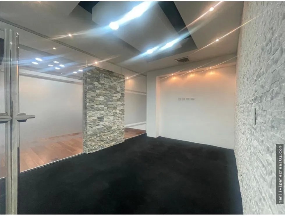 Office for rent in Via Espana