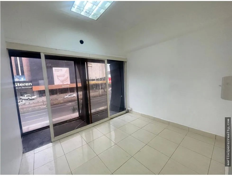 Commercial Space for rent in Via Espana