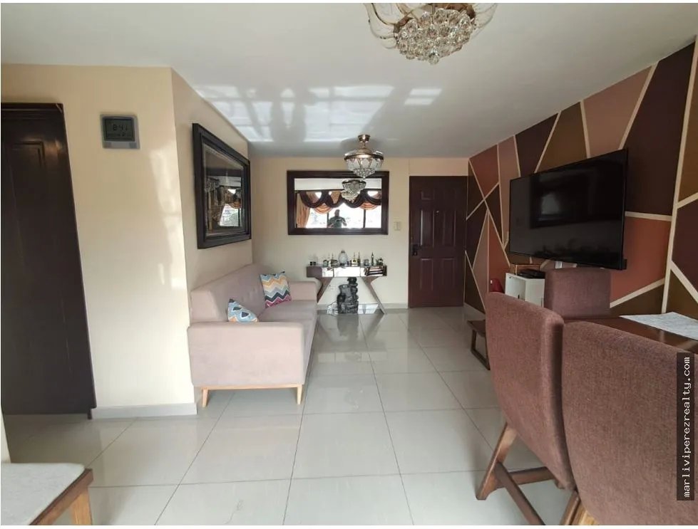 Venta de apartamento amoblado en Betania