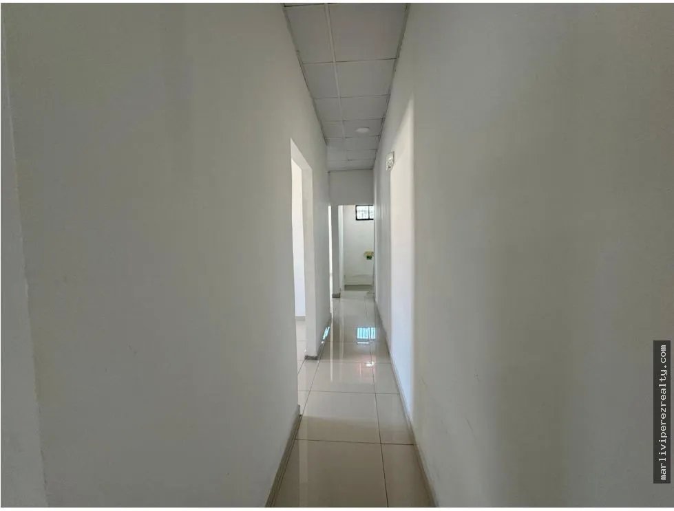 Venta de Plaza Comercial en Parque Lefevre