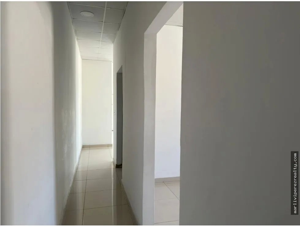 Venta de Plaza Comercial en Parque Lefevre