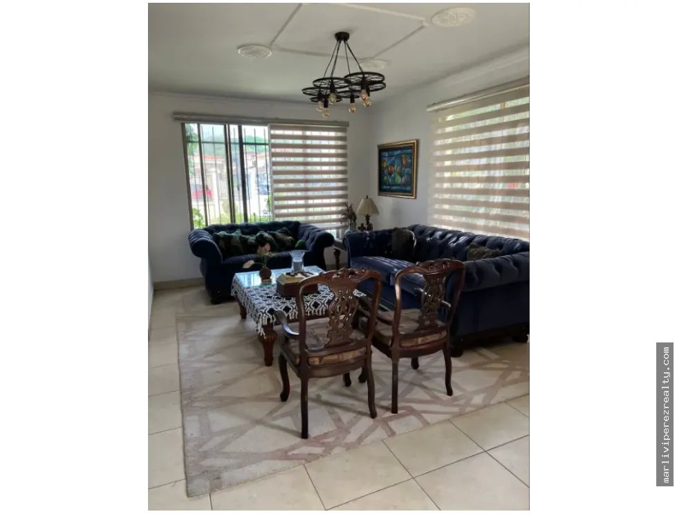 Venta de Residencia Paseo Dorado