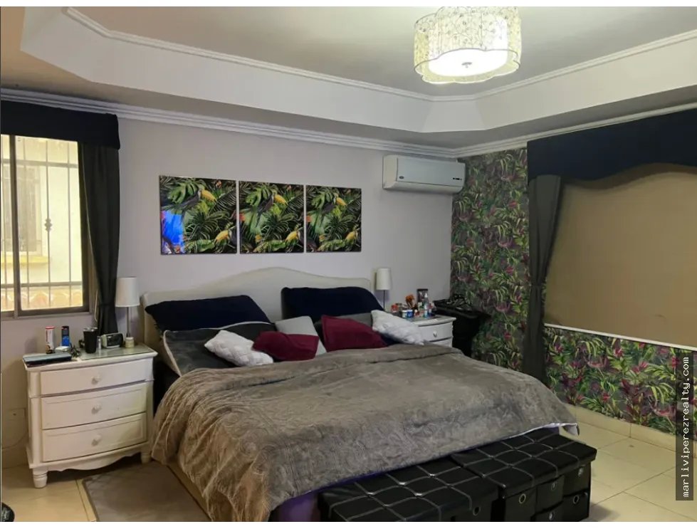 Venta de Residencia Paseo Dorado