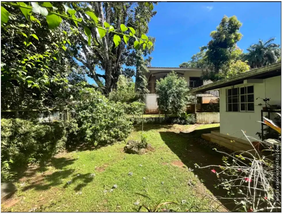 Venta de Residencia Llanos de Curundú